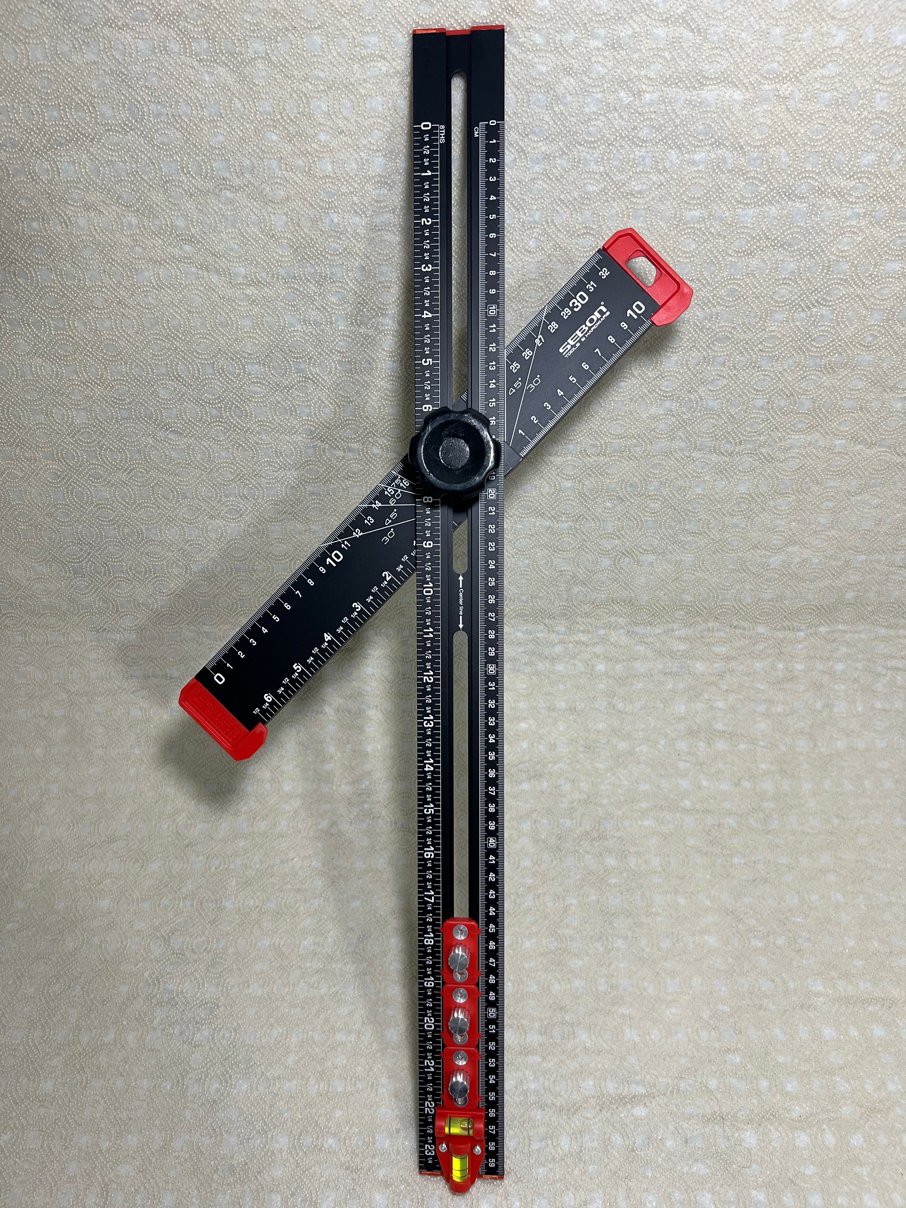 Règle de Positionnement Saker 4-en-1 (60CM) - المسطرة العملاقة الاحترافية لضبط القياسات والزوايا بدقة